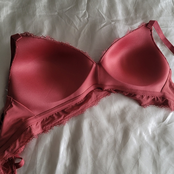 Aerie Wireless 38DD Bralette - Picture 2 of 4
